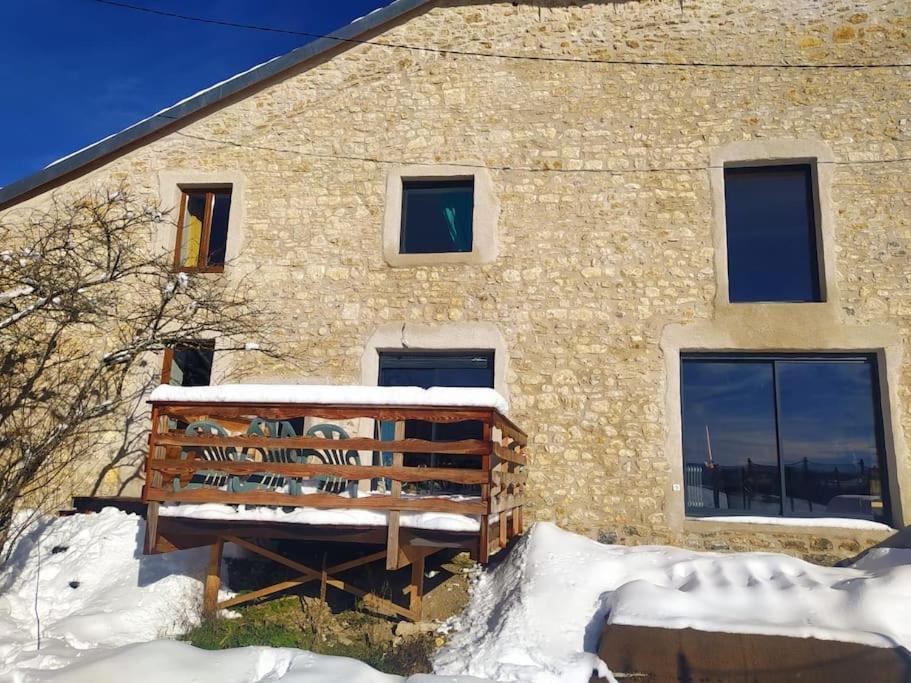 Charix Gite Rural Du Lac Genin מראה חיצוני תמונה